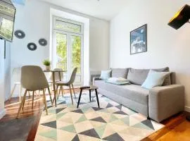 #CC Le Cadet Jean Jaurès A B and E tramway T2 equipped