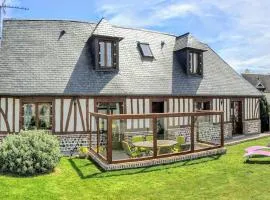 Stunning Home In Criquetot-L'esneval
