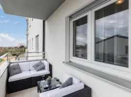 1 Bedroom Amazing Apartment In Peroj