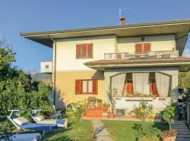 Awesome Home In Montignoso -Ms-