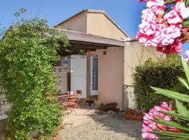 1 Bedroom Gorgeous Home In Venzolasca
