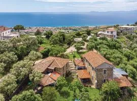 Awesome Apartment In Castellabate Sa