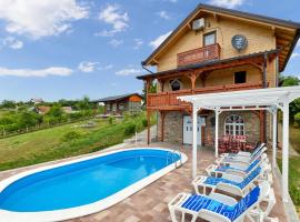 Stunning Home In Donja Zelina With House A Panoramic View, holiday home in Donja Zelina