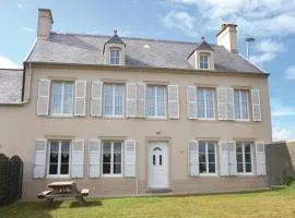 Nice Home In Saint-marcouf With Kitchen