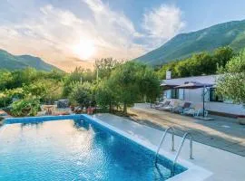 Nice Home In Vrgorac With 1 Bedrooms, Wifi And Heated Swimming Pool