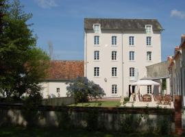 Le Moulin Neuf, hôtel à Vignoux-sur-Barangeon