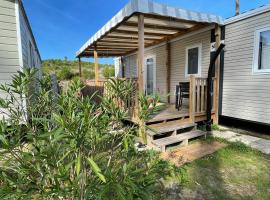 Camping Les dunes de Contis chez Nelly&Thomas, campsite in Saint-Julien-en-Born