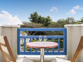 Gorgeous Apartment In Hauteville-sur-mer With Wifi, holiday rental in Hauteville-sur-Mer