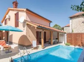 Holiday Home Pula Pomer