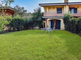 Amazing Home In Monterosi With 2 Bedrooms And Wifi, atostogų namelis mieste Monterosi