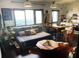 Villa Atlántida. Precioso apartamento con ventanas al mar