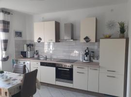 Ella's Wolke Appartements - EW4, hotel v destinaci Zweibrücken