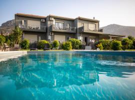 Isola Apartments, hotel with parking in Xylokastro