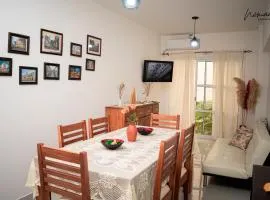 Departamento en calle principal, cómodo, hasta 4.
