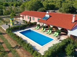 Villa Lujko