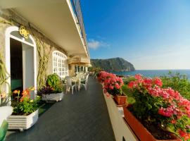 Hotel Casa del Sole, hotel near Cava dell' Isola Beach, Ischia