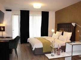Hotel zum See garni: Dießen am Ammersee şehrinde bir otel