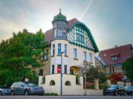 Traumhaft wohnen in Jugendstilvilla, khách sạn ở Speyer
