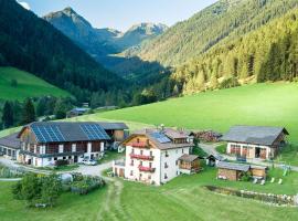 Tötscherhof, hotell sihtkohas Terenten