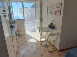 GaLu - Piccolo appartamento in Costiera Sorrentina,Amalfitana โรงแรมราคาถูกในTermini