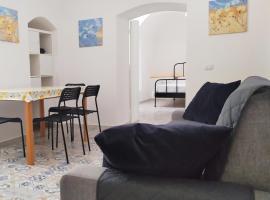 Dimora storica a Canosa di Puglia, apartment in Canosa di Puglia