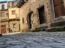 La posada del Tio camuñas posada San martin – hotel w mieście Mogarraz