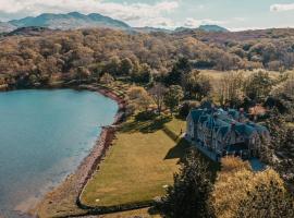 Shieldaig Lodge Hotel, hotel with parking in Gairloch