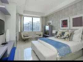 Sandton Skye Suite