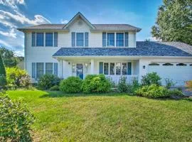 Forest Family Escape 2 Miles to Poplar Forest