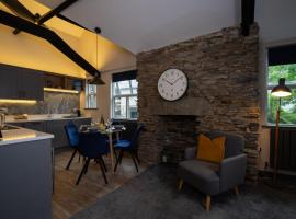 Spacious - Contemporary 2BR Apartment - Central Ambleside - Parking, hotel ad Ambleside