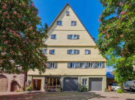 Apartments im Ferienhaus zum alten Spital: Dornstetten şehrinde bir ucuz otel
