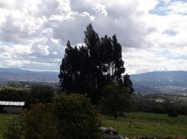 Cabaña El Mirador M&G, hotell i nærheten av Iguaque nasjonalpark i La Capilla