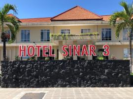 Hotel Sinar 3, hotell i Sedati