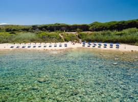 Amareclub Red Sun Village – hotel w mieście Isola Rossa