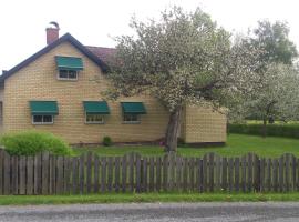 Flahult Holiday Home, Ferienhaus in Hok