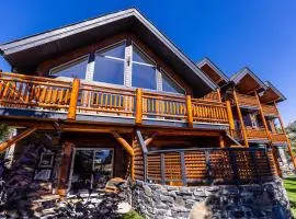 A Bear and Bison Country Inn
