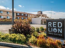 Red Lion Inn & Suites at Olympic National Park, готель у місті Сквім