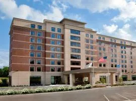 Sonesta Milwaukee West Wauwatosa