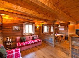 Chalet Steinbock, St Martin am Tennengebirge, хотел в Gasthof