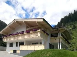 Apartment in Stubai Alps with SuperCard