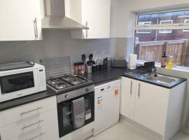 Chester Le Street Amythyst 3 Bedroom House, hotell i Chester-le-Street