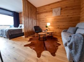 Tee House Čeladná, hotel di Čeladná