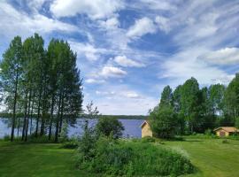 B&B Aittoranta, beach hotel in Puolanka