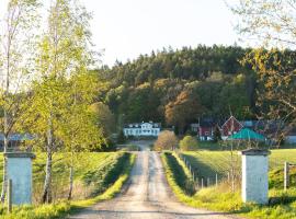 Hällingsbo Gård, maison de vacances à Lerum