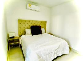 Habitación hermosa con baño privado zona norte, hotel en Barranquilla