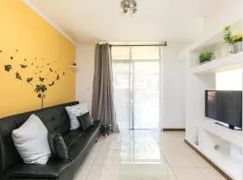 Spacious 1 Bed in a secure golf estate.WIFI