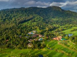 Amritara Ambatty Greens Resort, resort in Virajpet