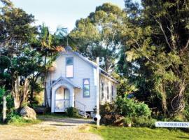 Old Saint Johns Church, hotel en Beechmont