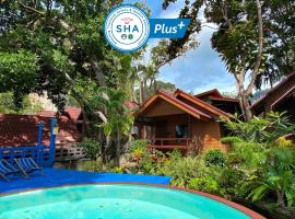 Rapala Rock Wood Resort- SHA Plus, hotel di Pantai Railay