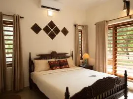 POOTHALI HOMESTAY